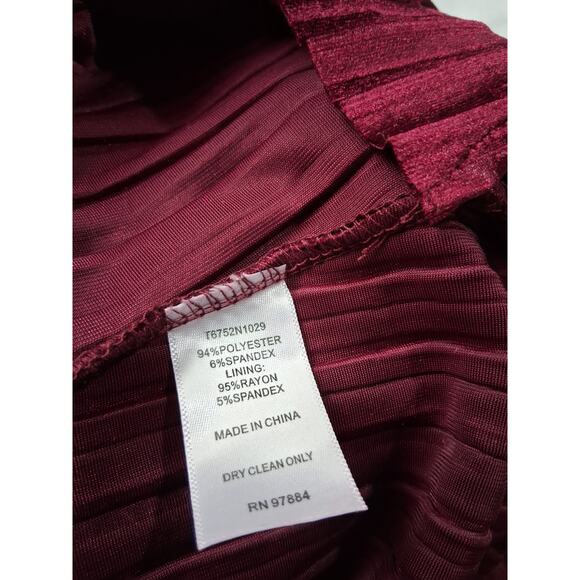 Tart Crushed Velvet V-Neck Women's size XS Witchy Whimsigoth Vampire Fairy Tank - Picture 11 of 12